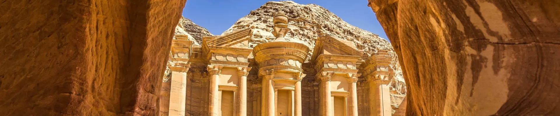 8 things to see/do on the road trip in Jordan - image